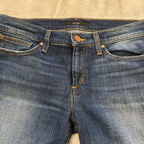 Joes jeans. Provocateur style.smoke and pet free. - Picture 4 of 5